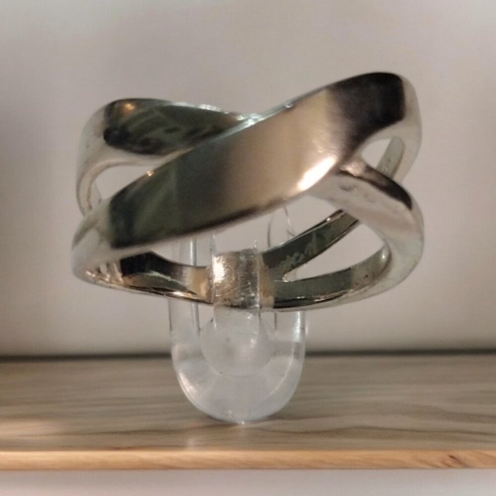 Elegant Silver Women's Ring 9